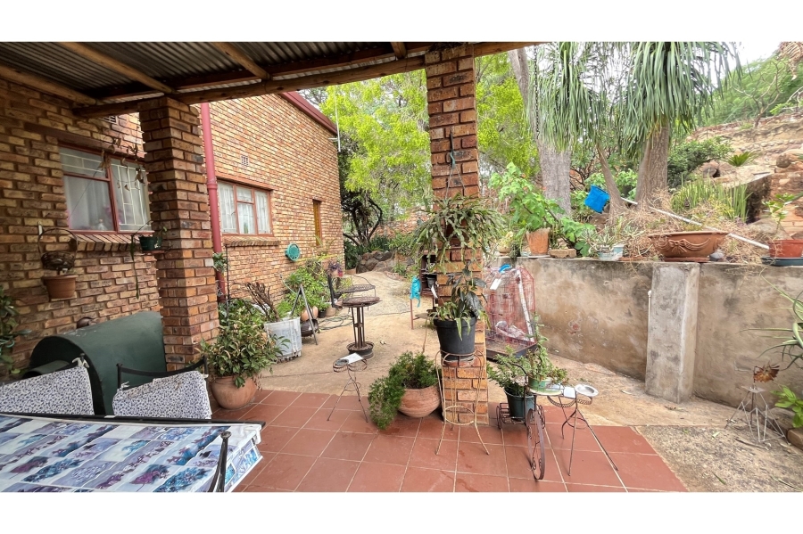 4 Bedroom Property for Sale in Elandsrand North West